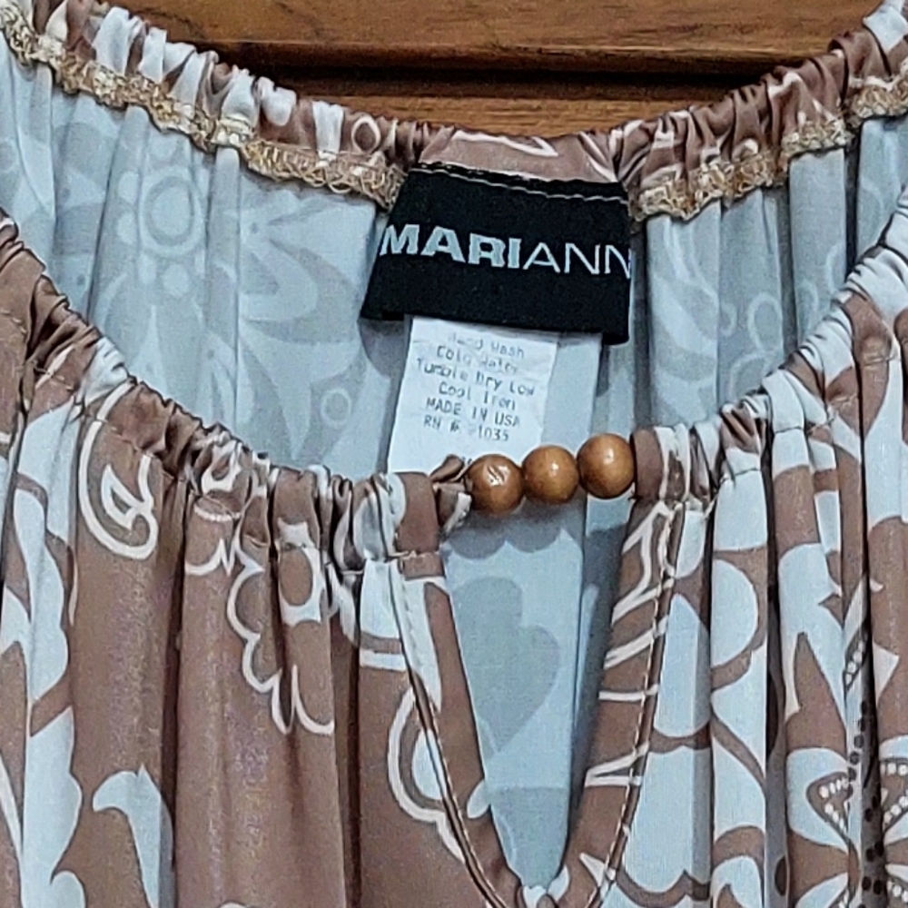 Blouse - Picture 2 of 2